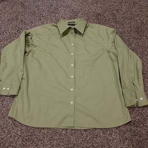 Eddie Bauer Wrinkle Resistant Women’s XL 3/4 Sleeve Shirt Olive 100% Cotton